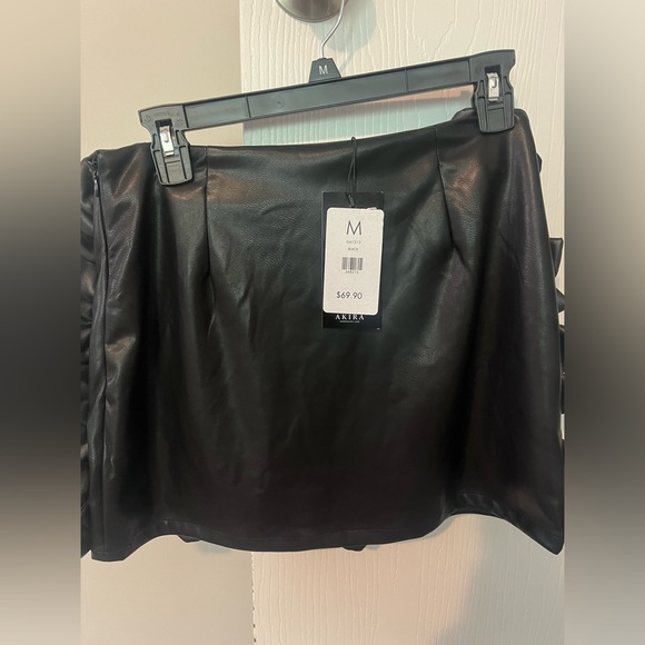 Akira bow mini skirt size M - Picture 4 of 4